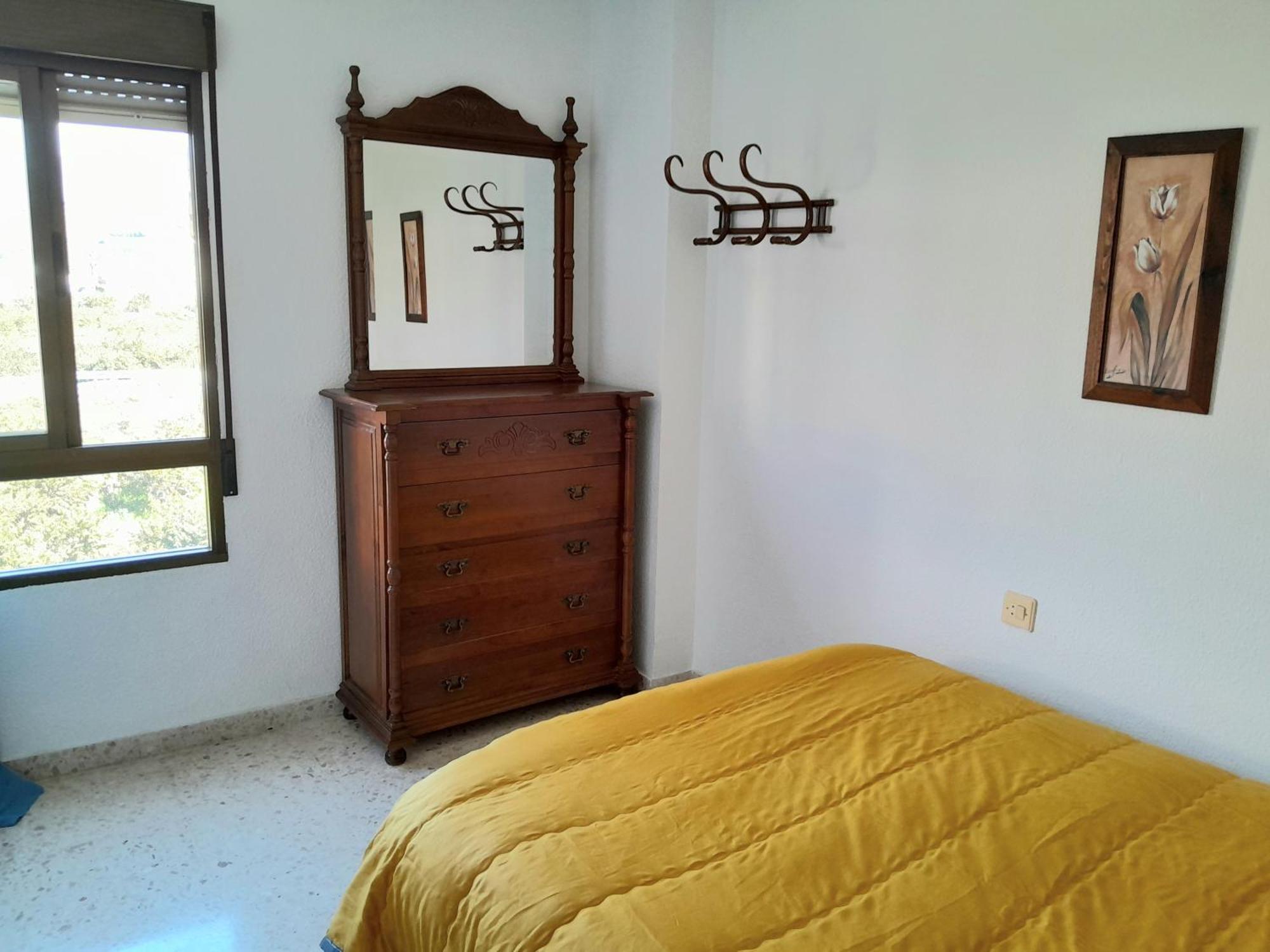 Room In Shared Apartment With Parking Almuñécar Екстериор снимка